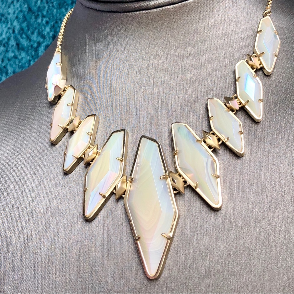 SOLD!  Kendra Scott Berniece - Picture 3 of 5